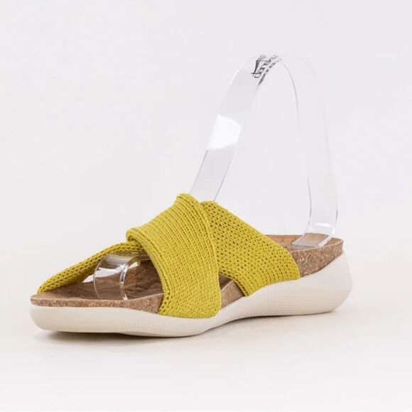 ARCOPEDICO Women’s Pantanal H80 Knit Slides in the Size 40/9 US in Mustard Color - Picture 10 of 15